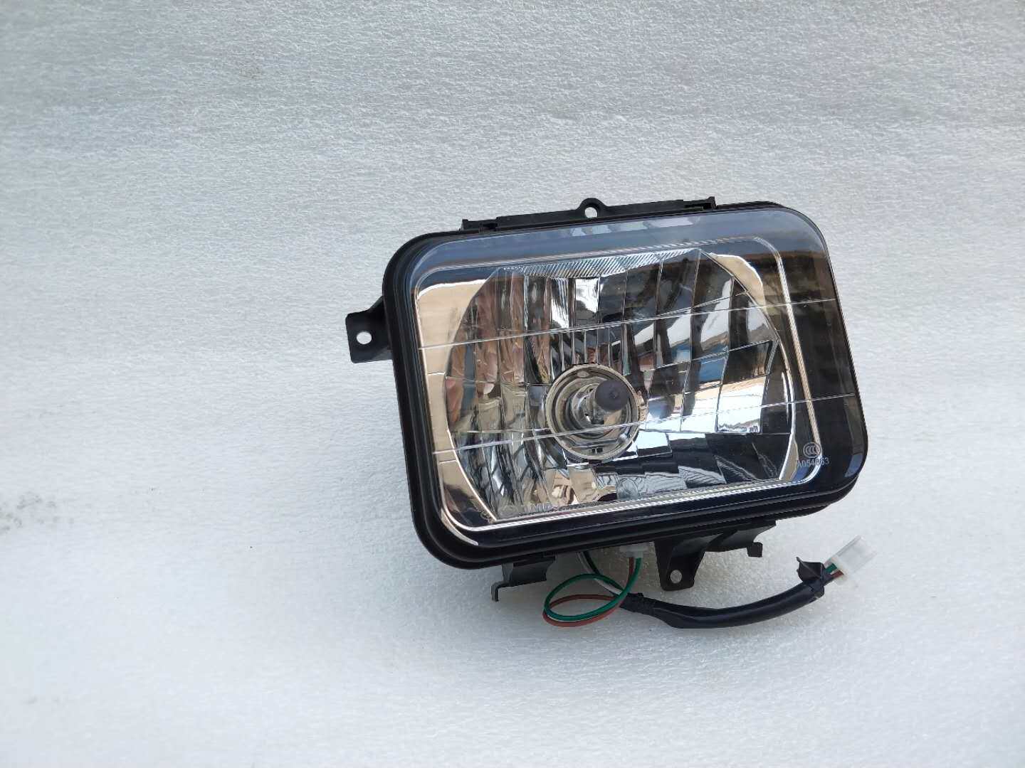 适用于新大洲本摩托车 SDH125-50导流罩头罩金锋锐大灯壳鬼脸灯罩