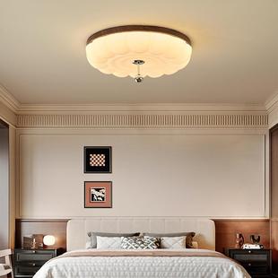 中古风隐形风扇灯胡桃木色餐厅客厅卧室电扇灯吸顶静音客厅吊扇灯