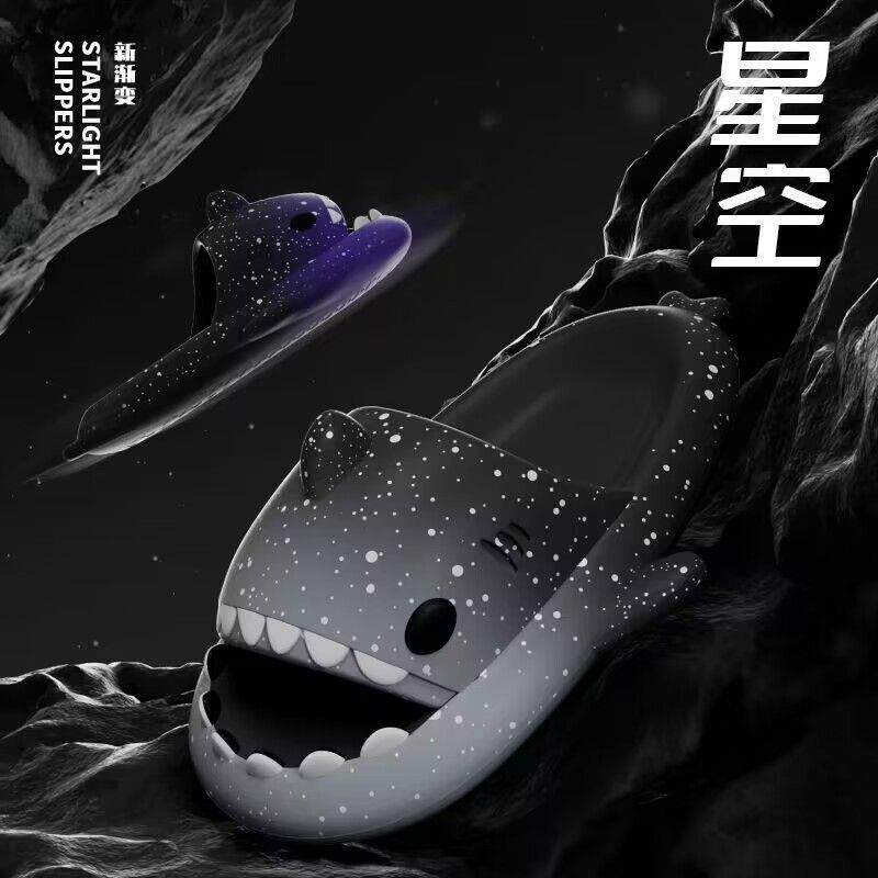 2026夏季星空渐变鲨鱼卡通鲨鱼拖休闲情侣防滑凉拖鞋男女居家外穿