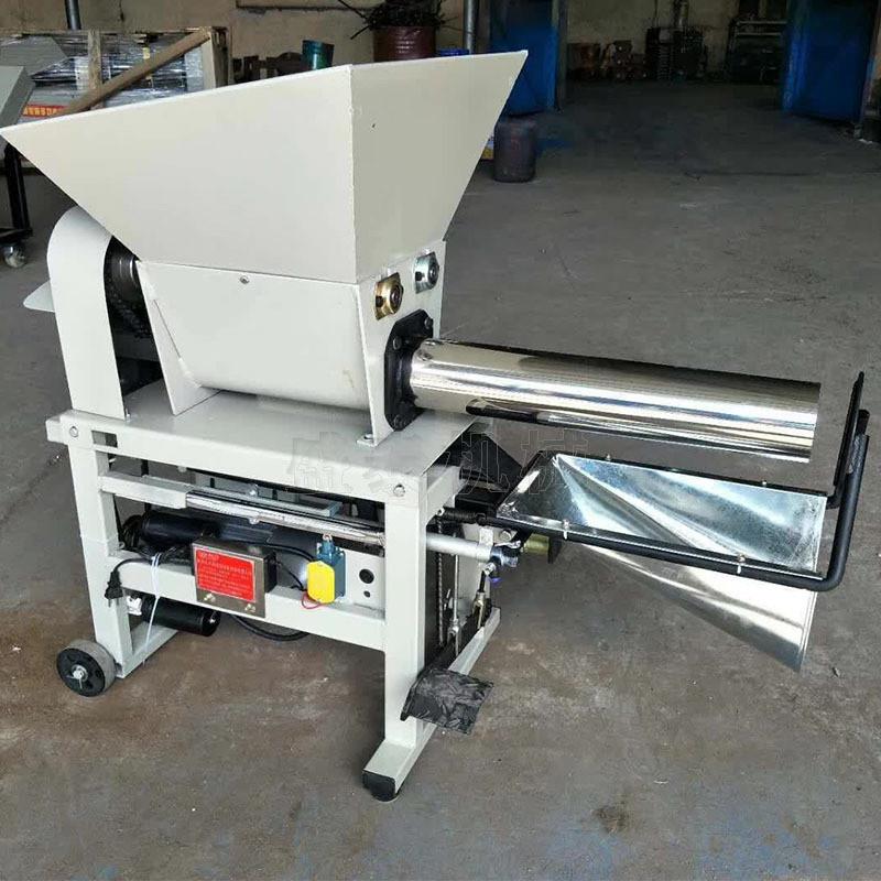 平菇木耳菌棒装料机 食用菌电磁离合平菇香菇装袋机 香菇机械