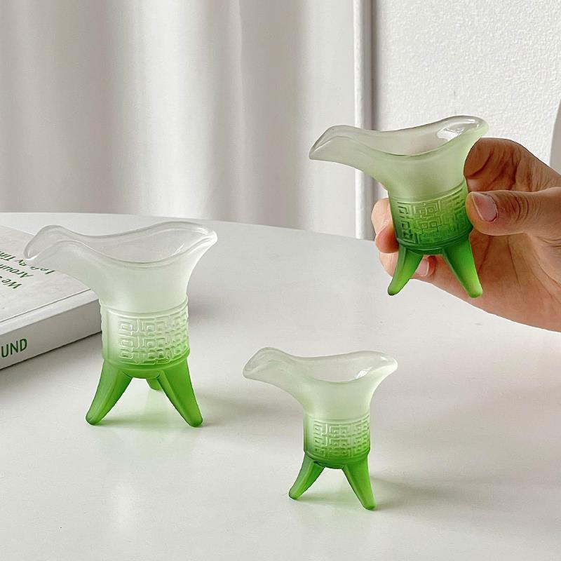 磨砂绿色帝王杯高颜值家用女创意秦始皇彷古爵杯白酒杯玻璃喝水杯