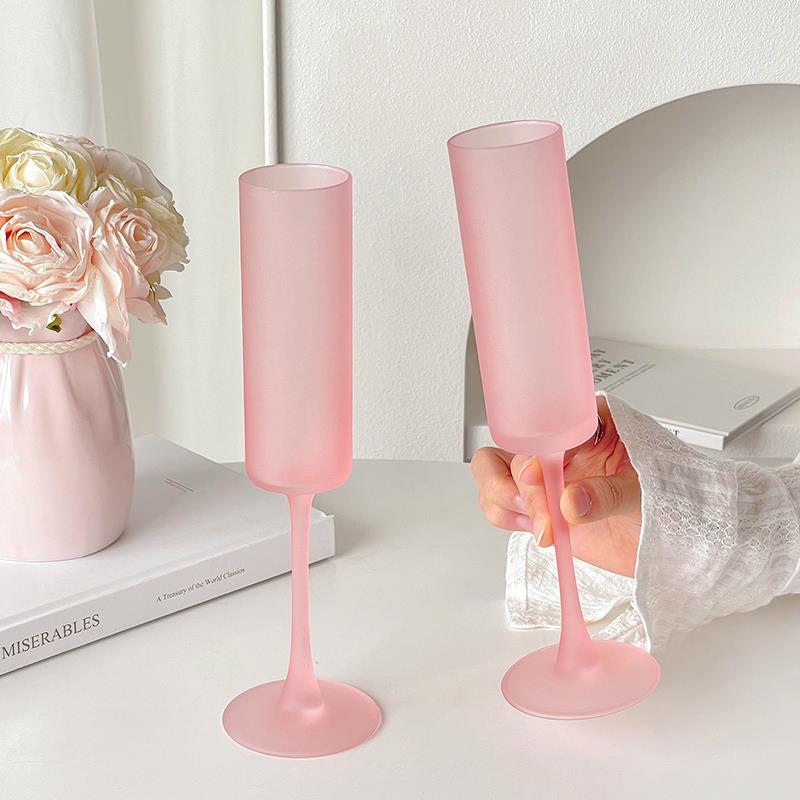 磨砂粉色高脚香槟杯法式小众家用女生高颜值起泡甜酒直筒玻璃杯子