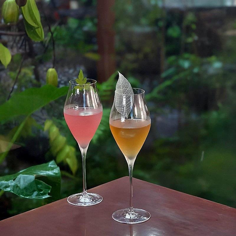 酒吧壹玖手工制优美线条高脚鸡尾酒杯意式香槟杯红酒杯起泡酒杯子