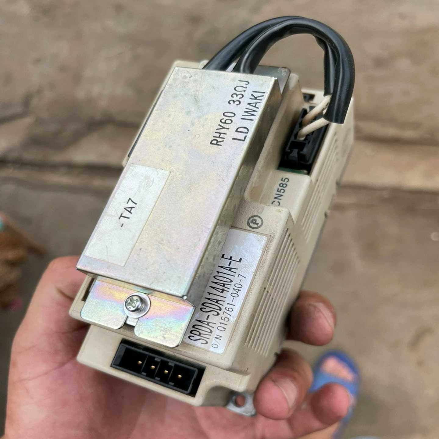 【星慕电子】安川机器人伺服驱动器SRDA-SDA14A01A-E