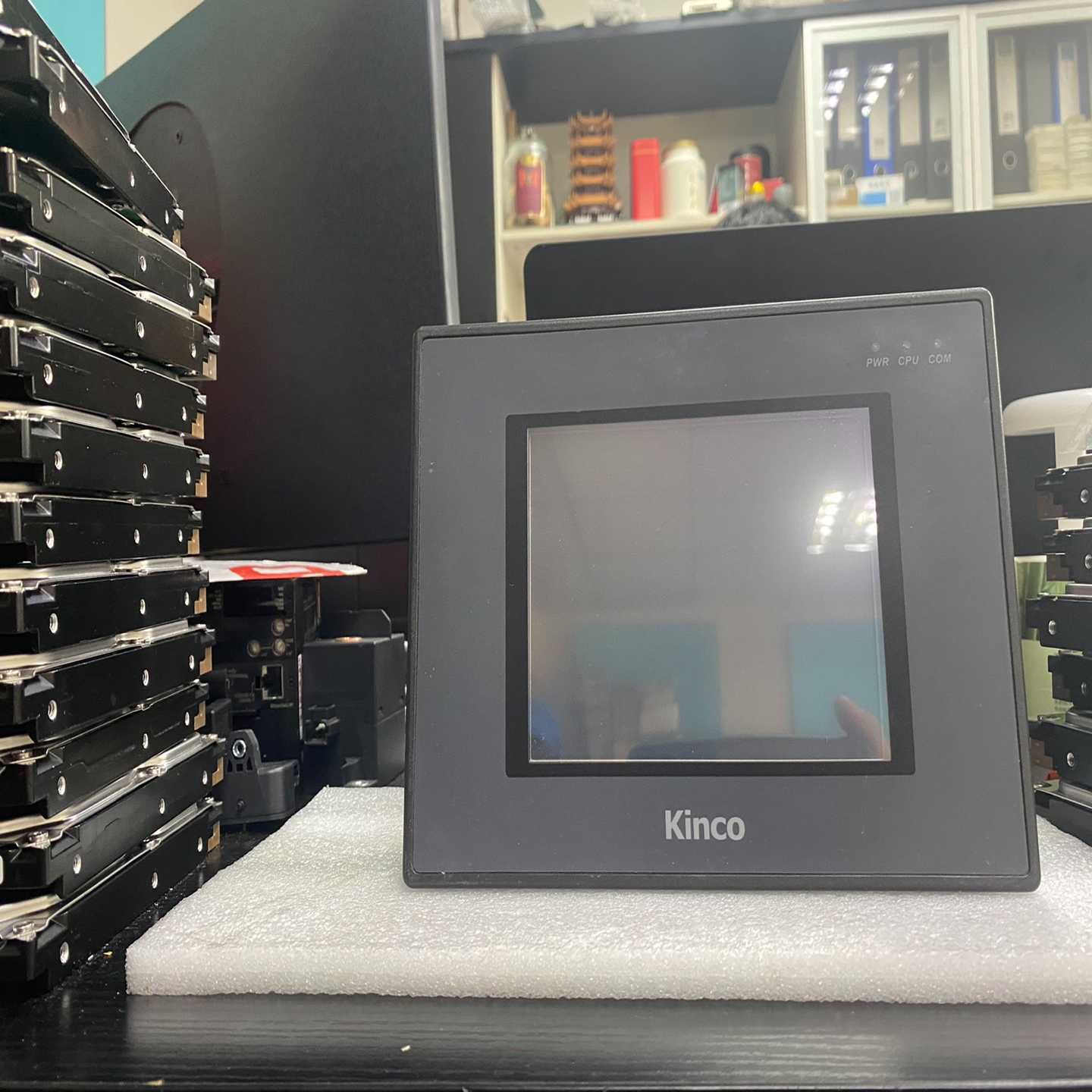 步科触摸屏MT4300c，未使用，功能正常，实物拍摄如下【鑫鑫商