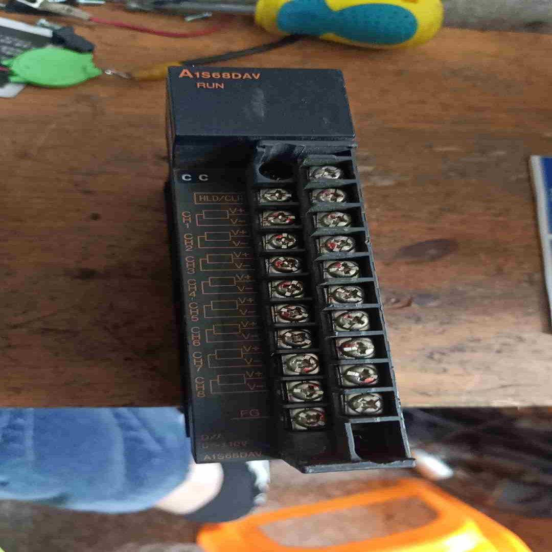 三菱A1S68DAV实图拍议价