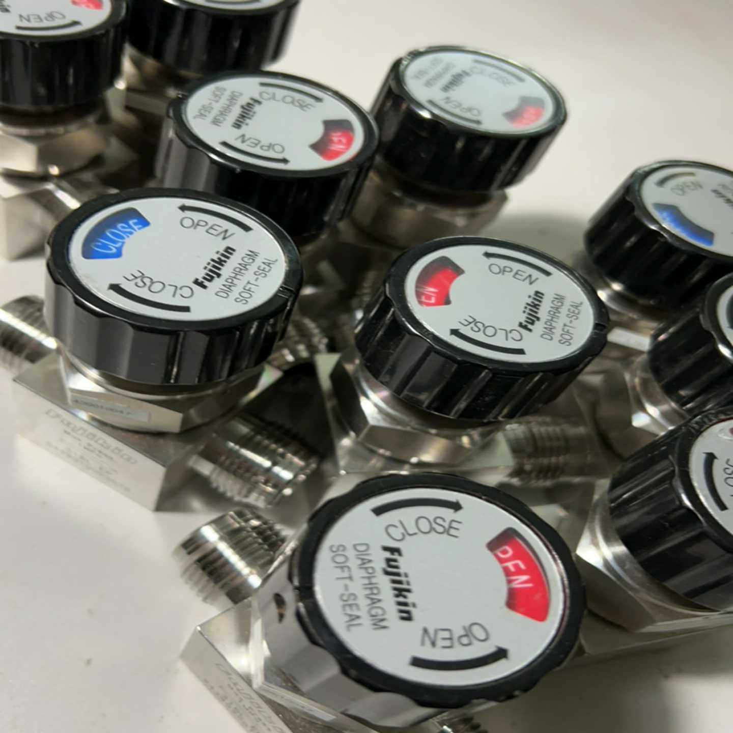 FUJIKIN富士金隔膜阀316LEP1/4in.V询价