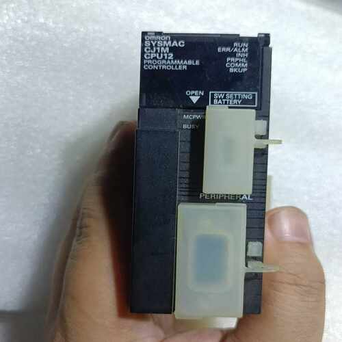 cj1w-cpu12 一个实物图片~询价