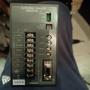 議價 C剛剛拆機下來共2臺 東方步進驅動器RKD514L