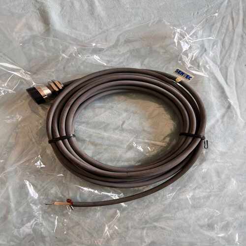SENTEC HA-222S 东西包装被拆了所以有些赃但是没~询价
