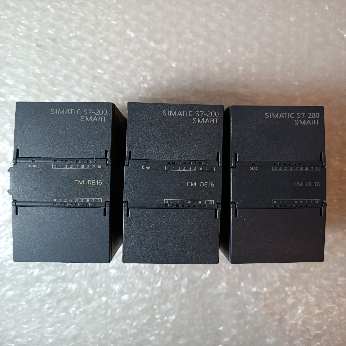 询价200smart数字量输入模块，288-2DE16-0~可接维修