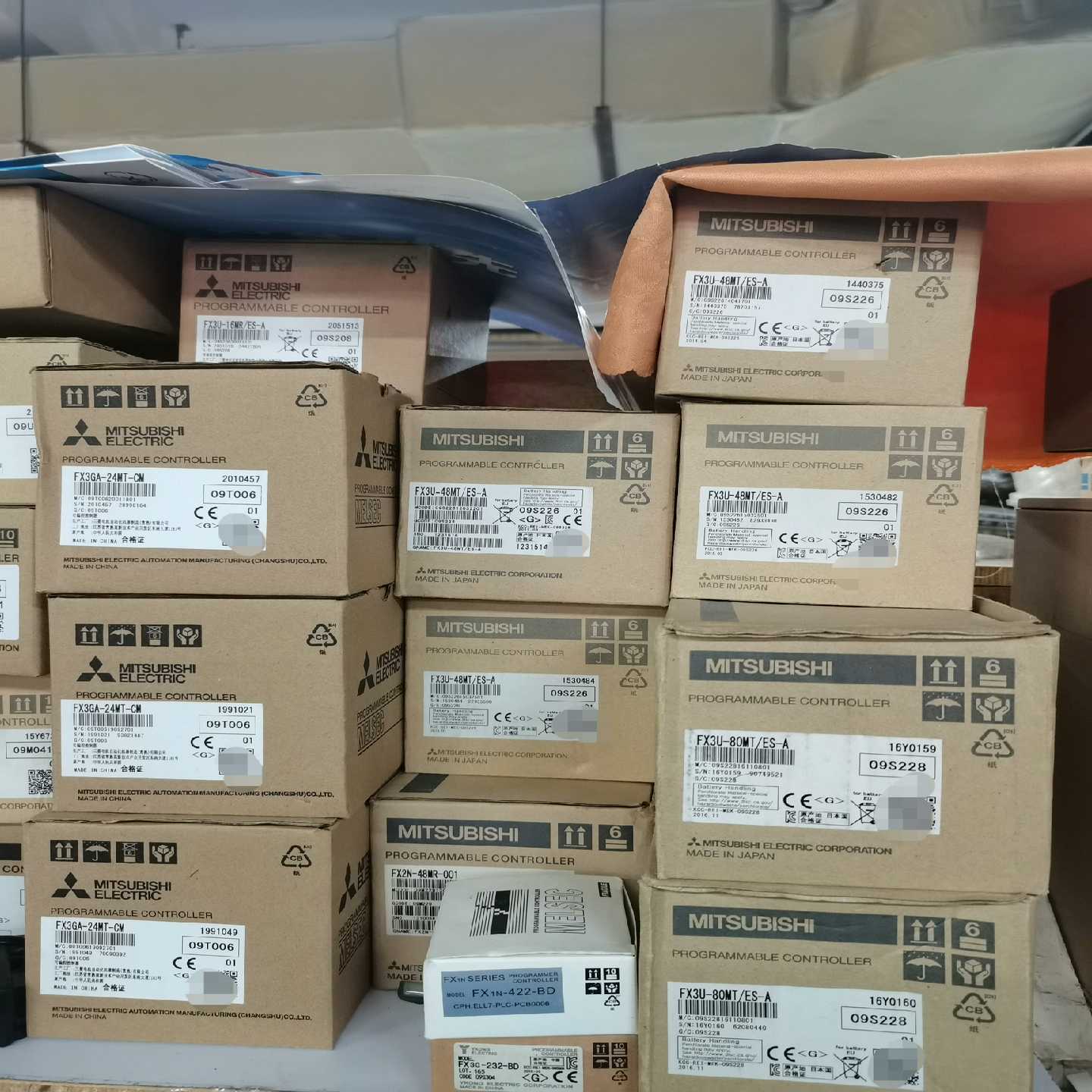 库存处理三菱PLC FX3U-80MT 48MT 48MR(通通配件）