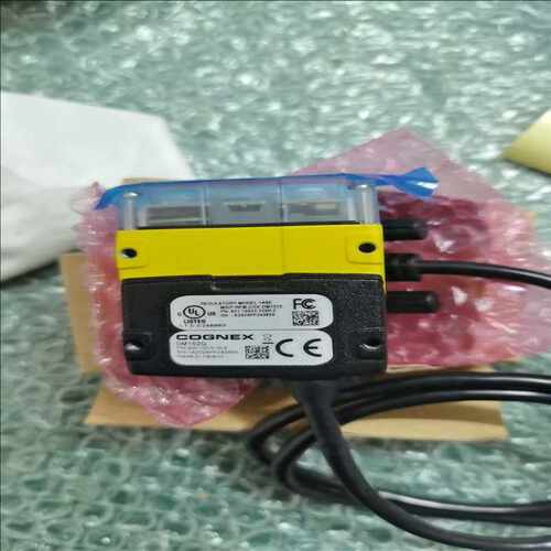 康耐视DM152Q-0120，含线，有需要拍（耶耶电子）
