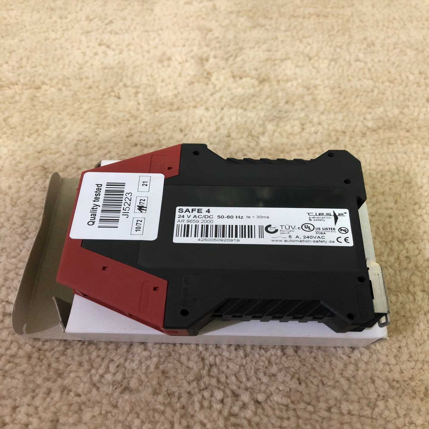 安全继电器SAFE 4 24VAC/DC AR.9659.2(地坛设备)