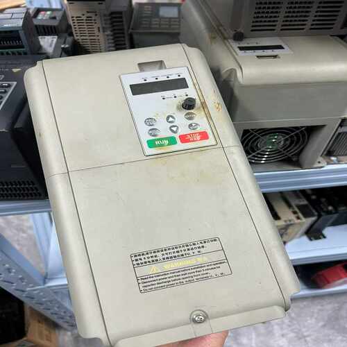 FST-650S-015G/018PT4佛斯特变频器，拆~询价