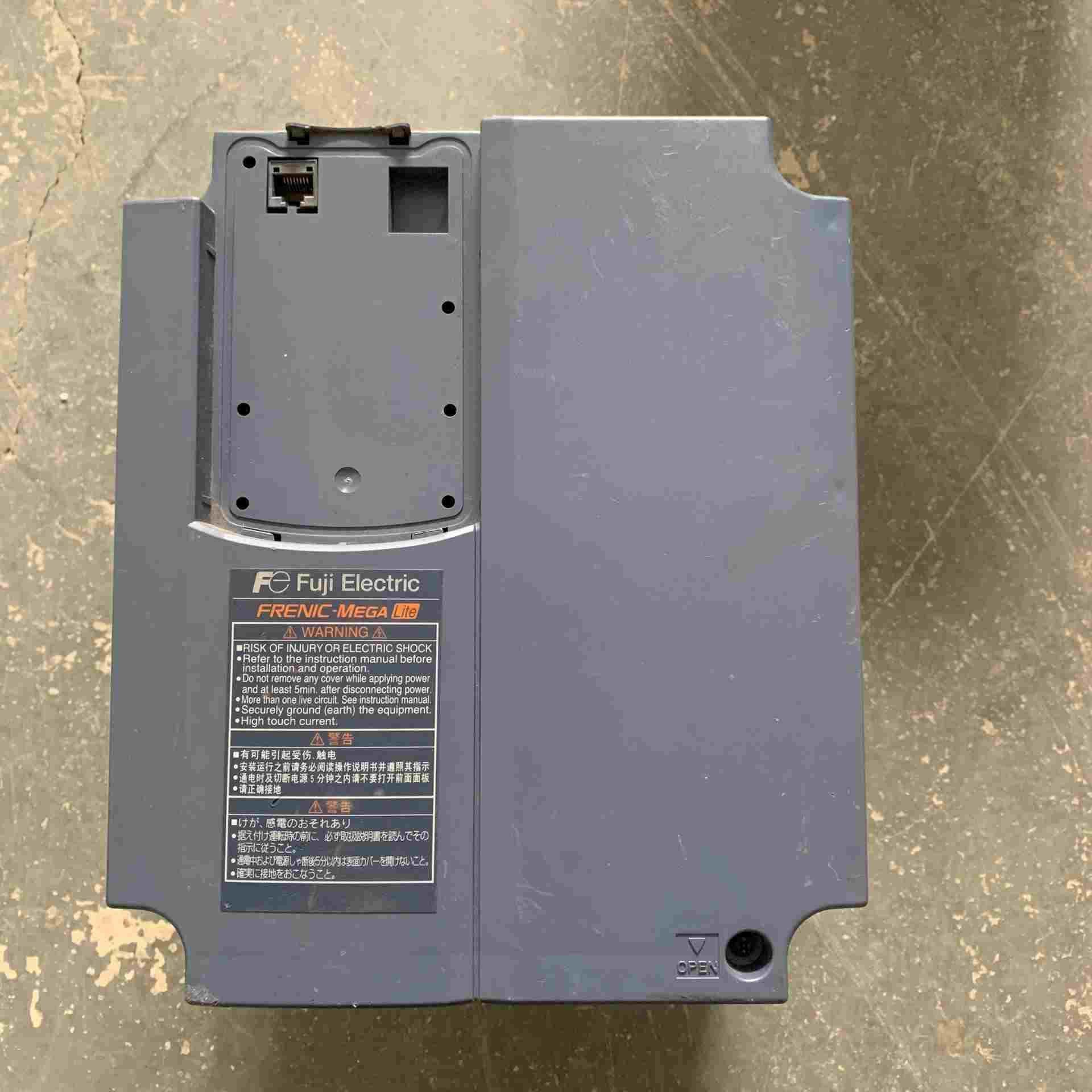 (询价)FRN11GL1S-4C富士变频器，成色如图，的联系