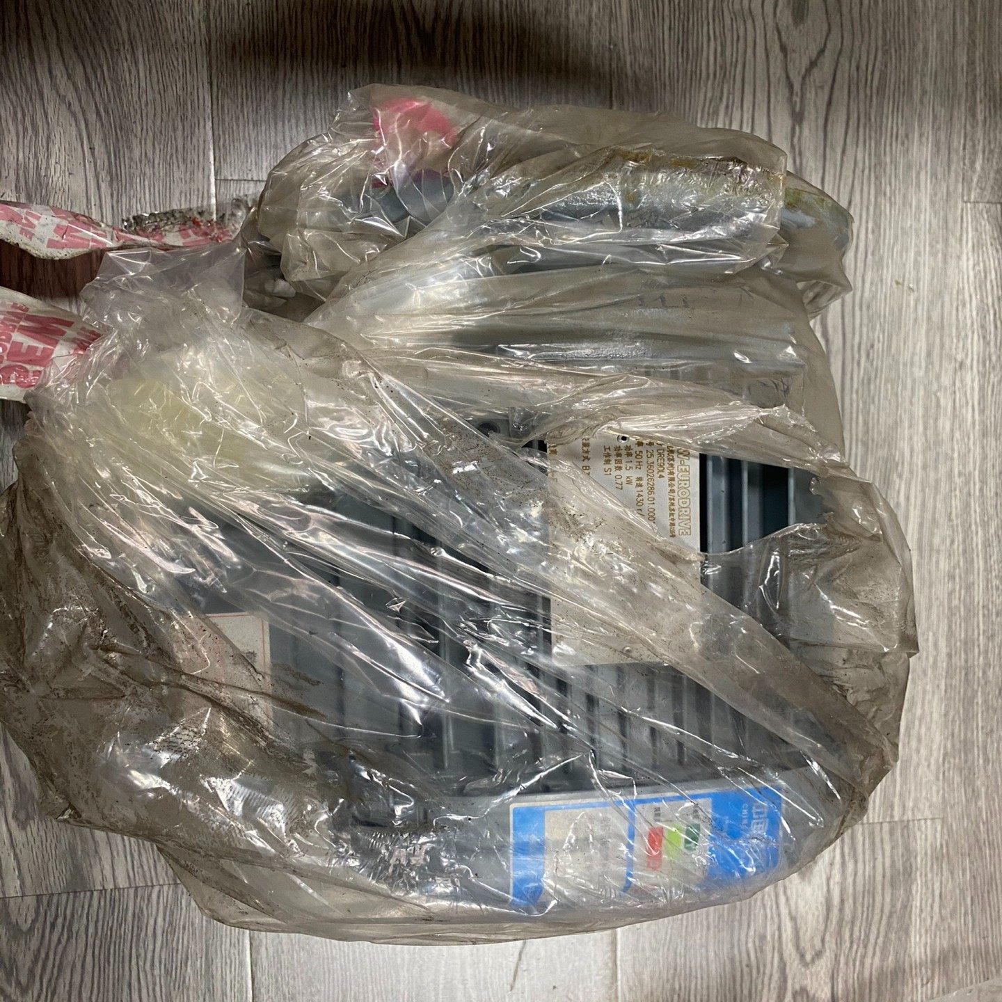 赛威SEW电机，型号：DRE90L4（佳毅工控）