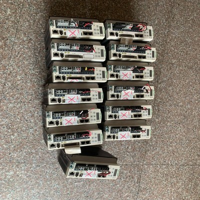(询价)伺服驱动器LXM23AU07M3X(750w) 件