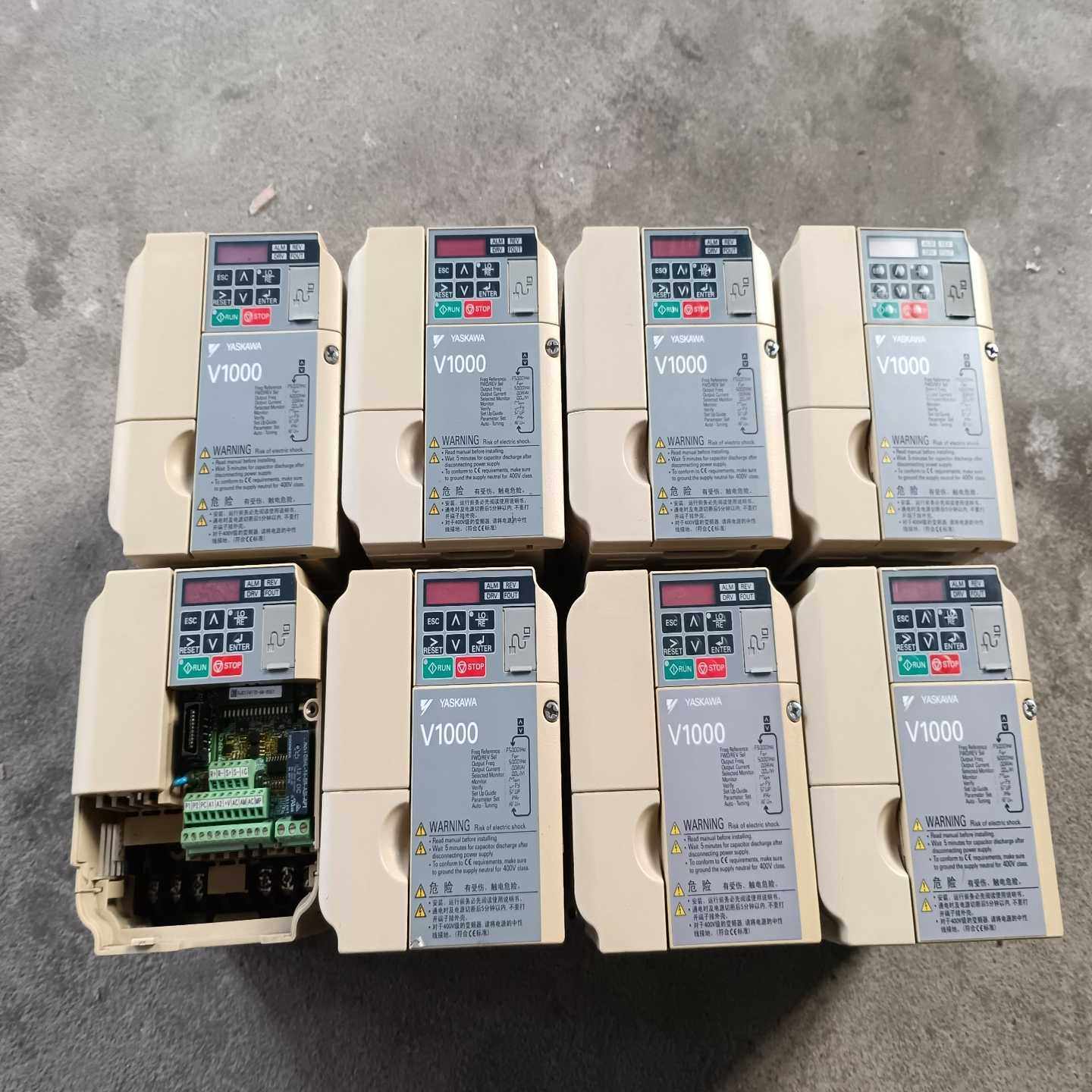 安川变频器 CIMR-VB4A0005BBA ，1.5KW{议价}