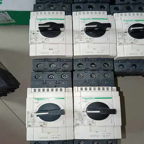 议价施耐德电机保护器型号GV3p 40-50-65  有需要的联