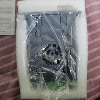 iver变频器 0.75km全新带包装~询价