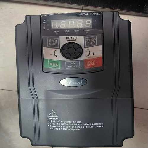 【星慕电子】日业变频器CM528-A4T4R0GB/5R5PB .4.0