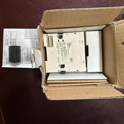 施耐德plc模块TWDDDI8DT数字量拍前询价