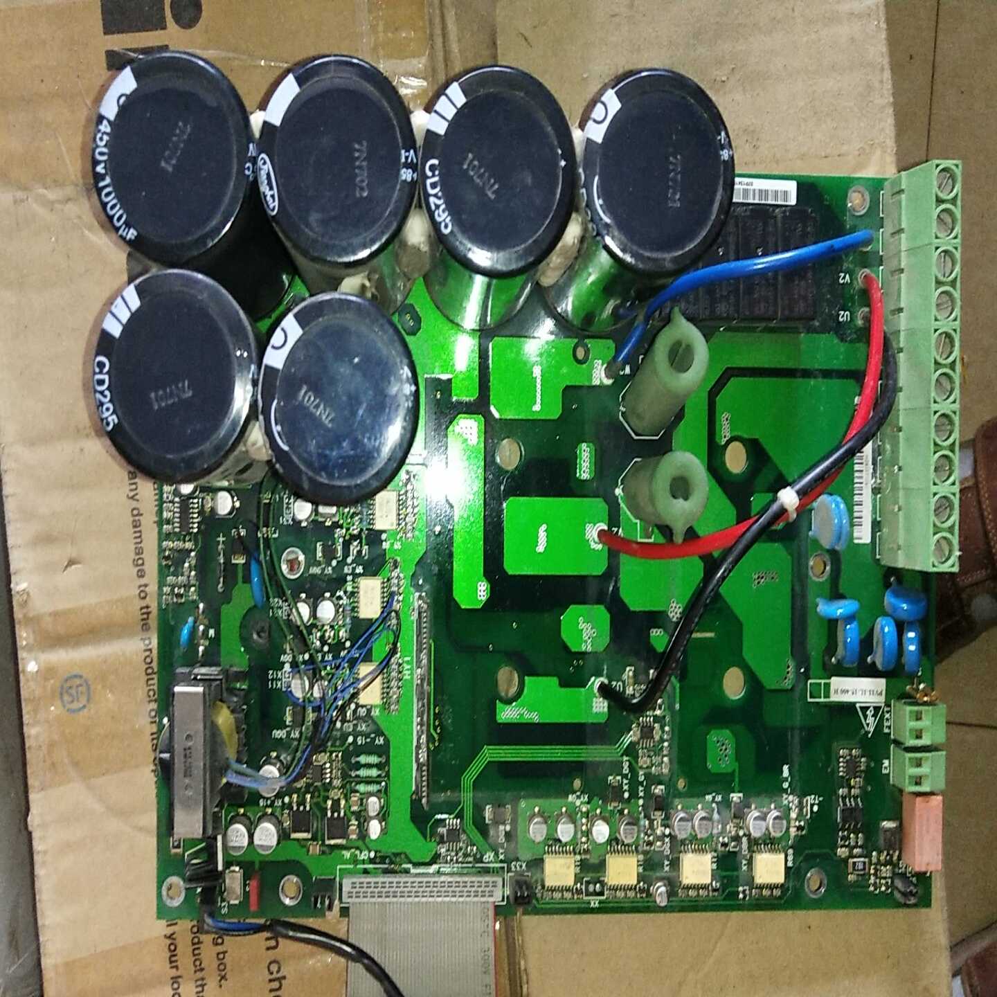 西威电梯变频器11kw 15kw驱动板9成新拆机原装拆机成色--议价