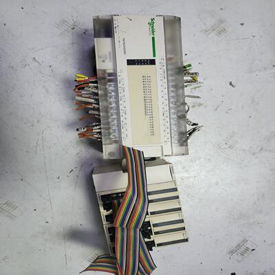 (议价)PLC TM218LDA40DRN ，功能