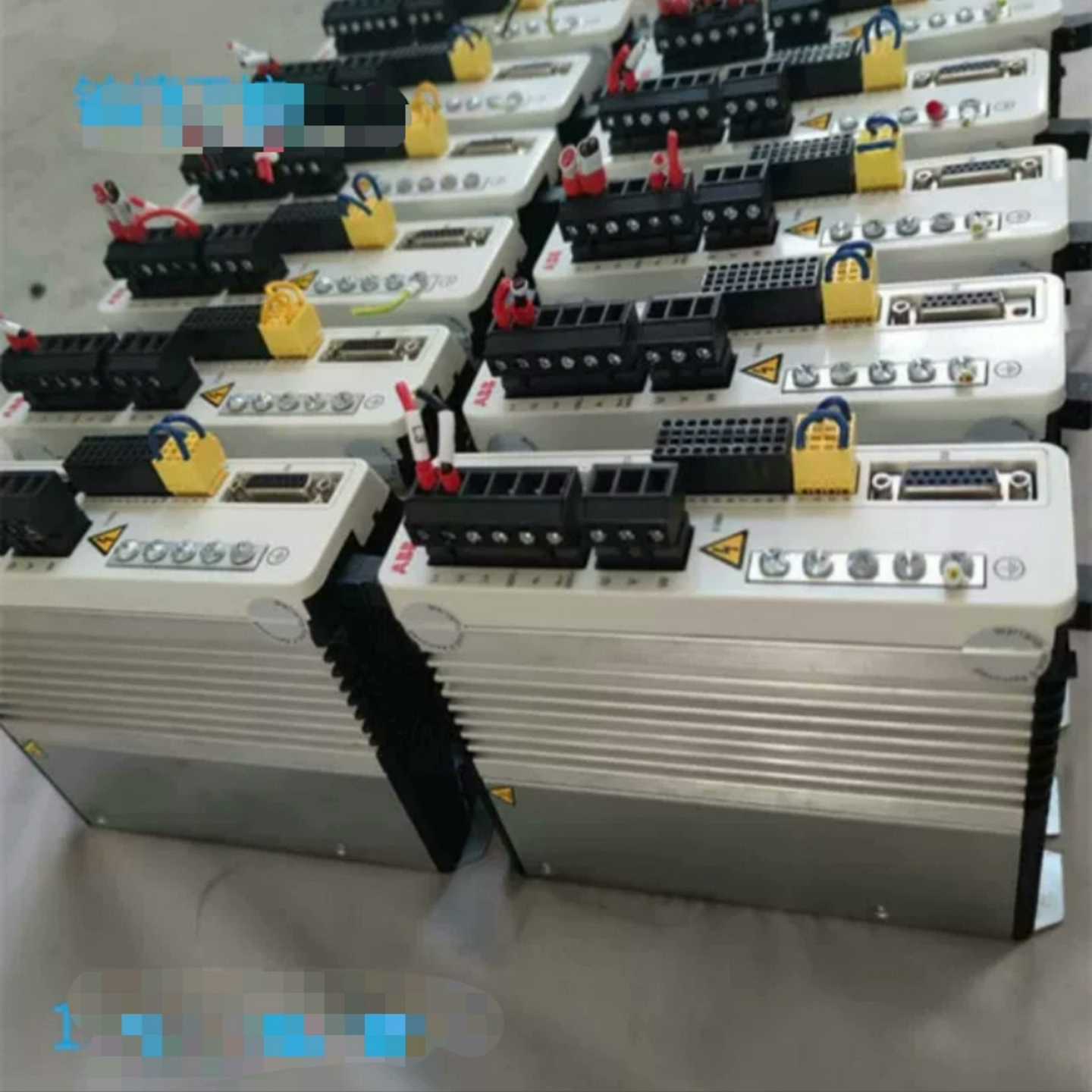 ABB驱动器 MFE190-04UP-06A0-2+N802（佳毅工控）