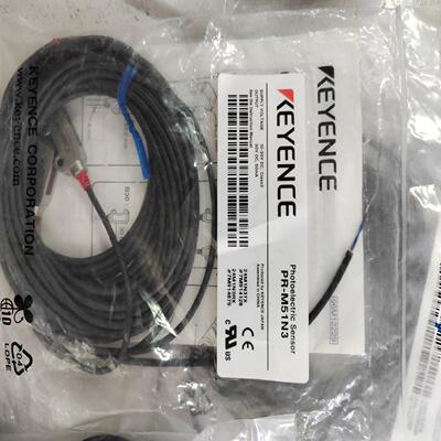 基恩士PR-M51N3，实图拍摄，新的库存，有6个，两个开封（电