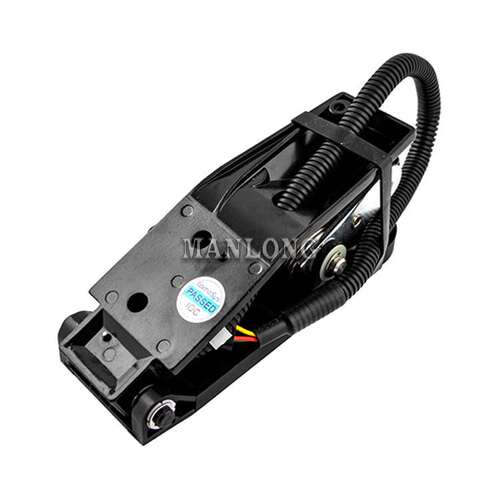 叉车通用配件康西斯21B2-98033 加速踏板总成 FZ31-152-13