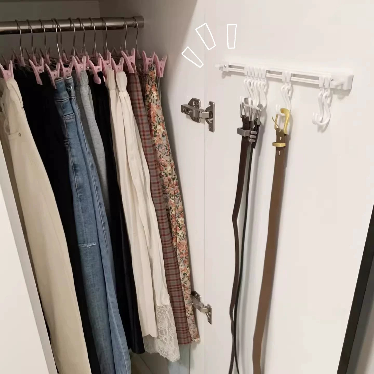 衣柜侧面皮带收纳神器免打孔腰带丝巾挂钩可滑动轨道领带展示挂架