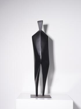 现代简约黑色抽象立体人物雕塑摆件样板间售楼处大堂客厅软装摆设