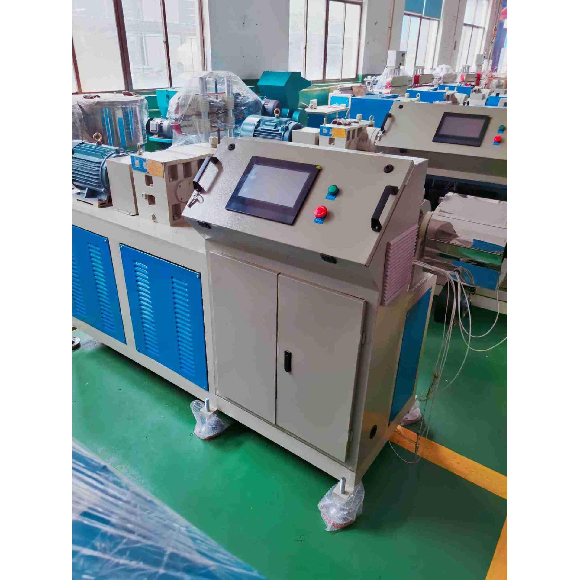 工厂供应PET片材挤出机 pet片挤出线 PET片材机械 挤出机,plc