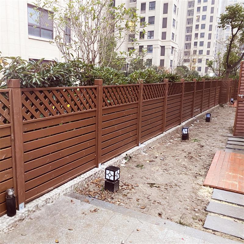 防腐木栅栏别墅庭院实木围栏定制阳台木栏杆花园篱笆隔断围墙护栏