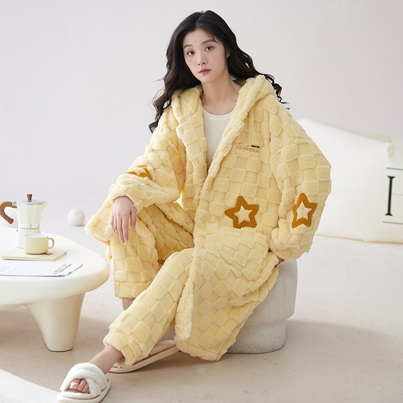 睡袍女冬季长款珊瑚绒加厚加绒睡衣冬款2025新款鹅黄色家居服套装