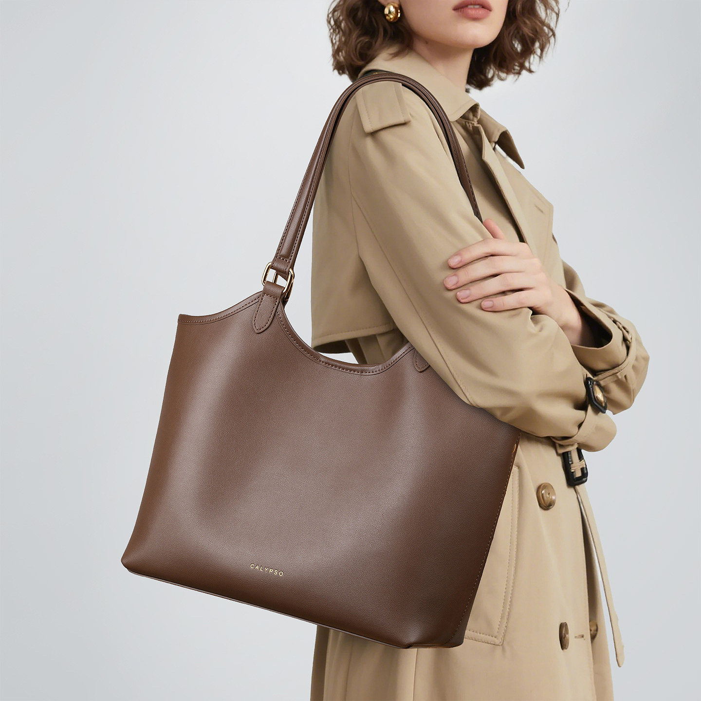 极简托特包大容量女单肩包2026新款真皮女士通勤手提大包包可放A