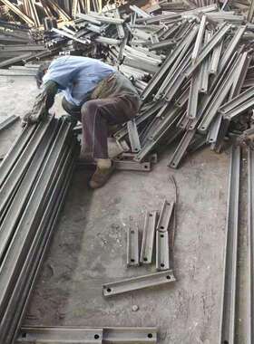 现货洗煤机刮板 矿用40T模锻压条20GL01-1锻打刮板150C矿用刮板