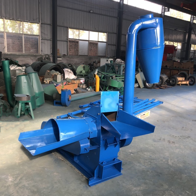 柴油型玉米秸秆粉碎机 420树枝木材木屑机 牛羊饲料生产线