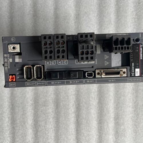 议价三菱J4驱功器，MR-J4W2-44B-MA011，成色一般可维修