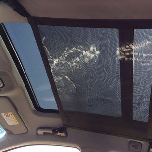 汽车顶棚网兜收纳袋扶手双层网O车内零食抱枕被子储 冲量 特价