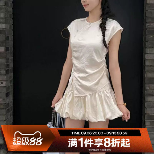 滔搏adidas阿迪达斯三叶草女子运动休闲舒适短袖T恤KY5745