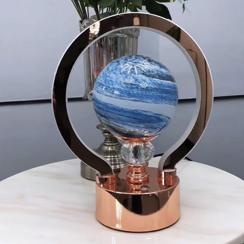 网红创意星球造型装饰台灯现代简约水晶灯罩卧室客厅桌面摆件灯