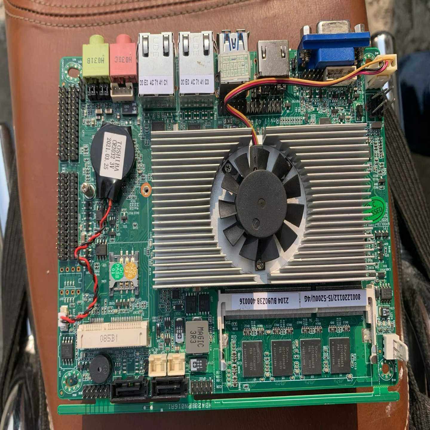 派勤HB4208PN016A1板载I5-5200U/4G E~询价