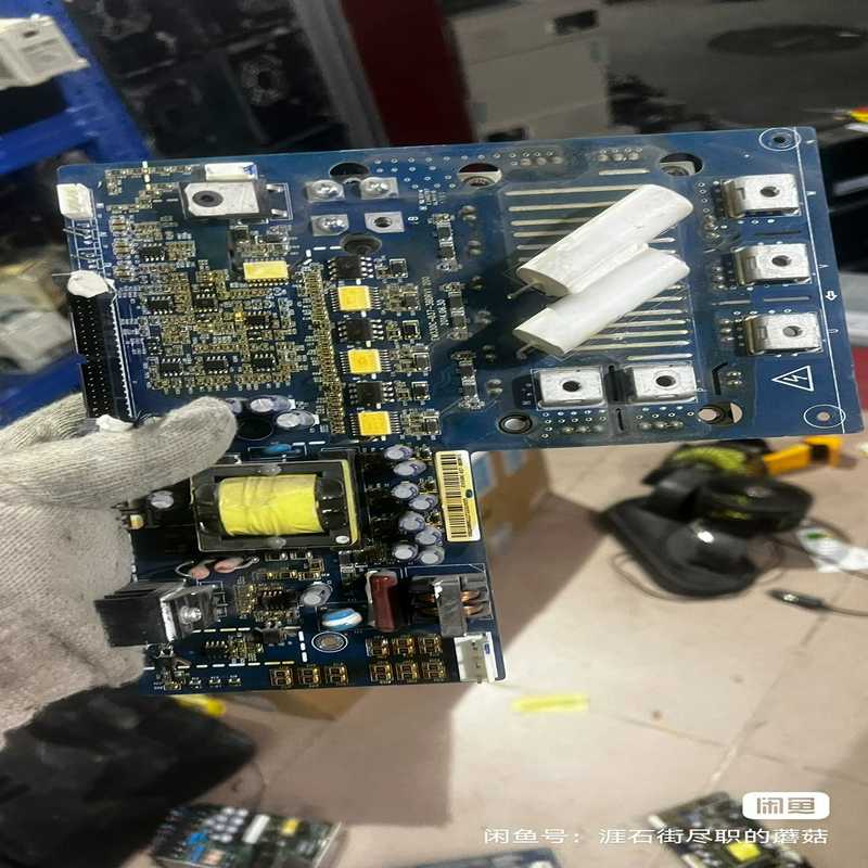 正弦变频器驱动板英飞凌模块FS200R12KT4R买模块（基数电子）
