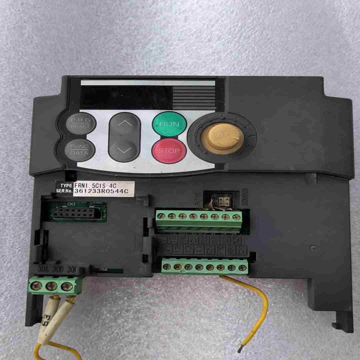询价~变频器FRN1.5C1S-4C主板SA534062-03