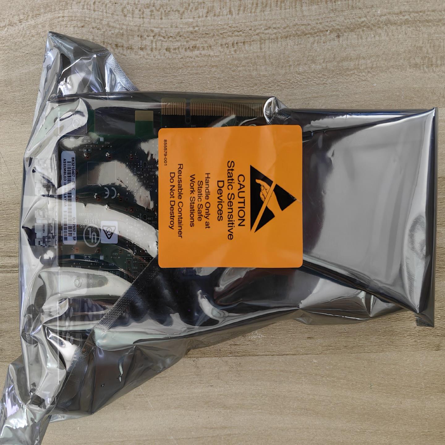 原盒QLE2692-SR.双口16gHBA光迁卡实物原图询价