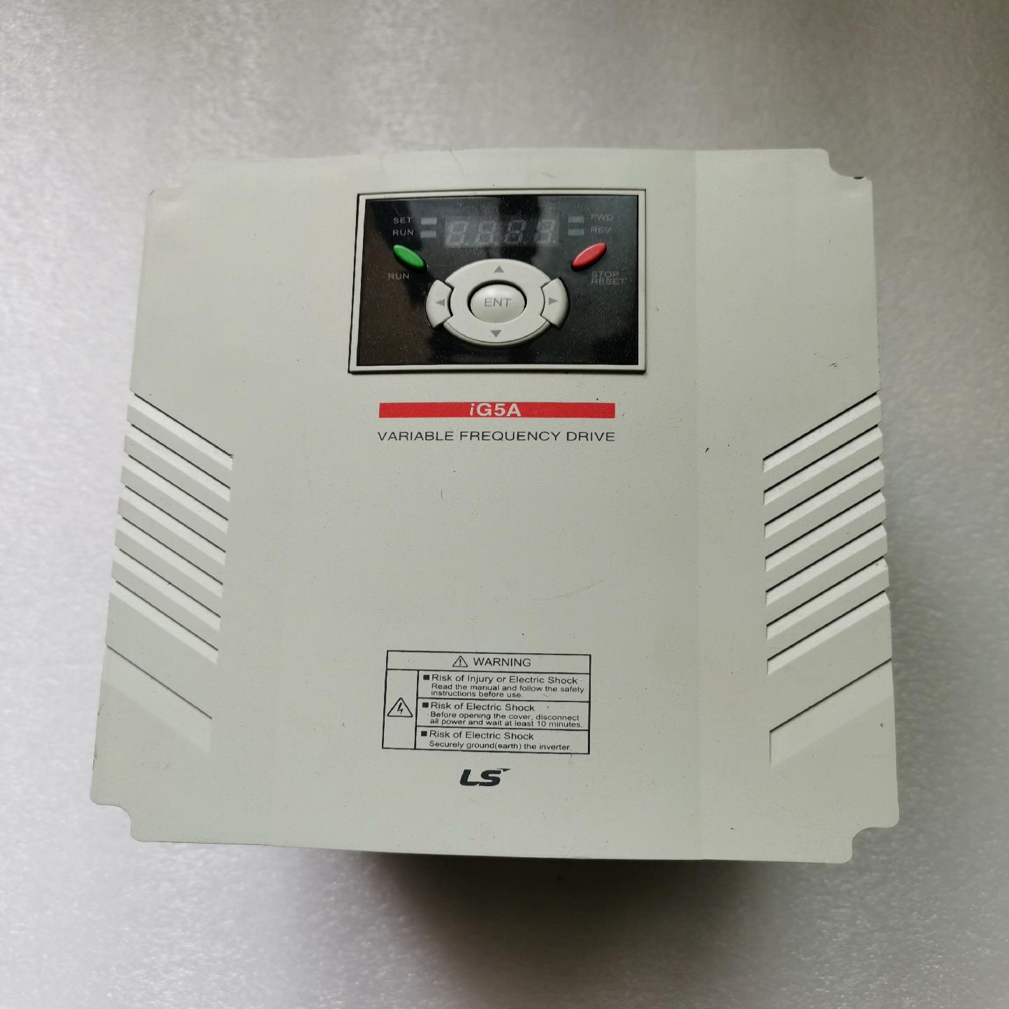 LS变频器SV055IG5A-4，成色新，~询价