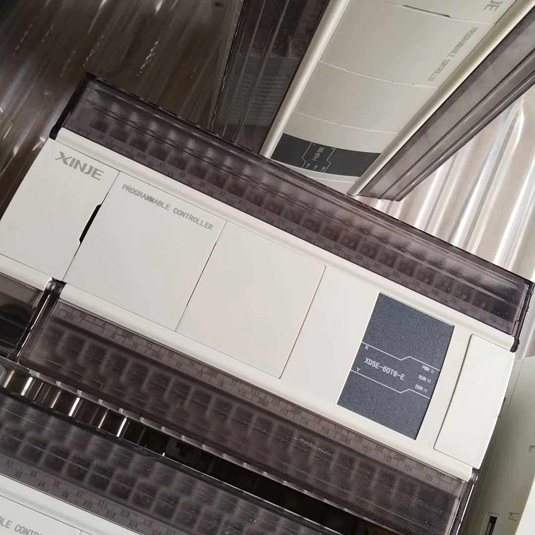 信捷XD5E-60T6-E，成色还可以，功能，好几个【侨报商行】